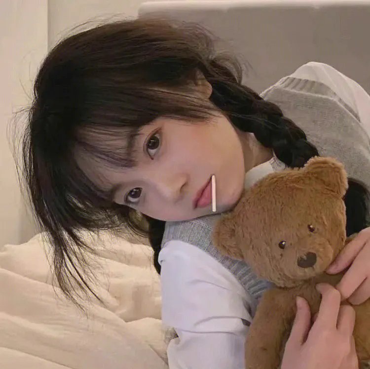 暗恋的小青梅她人美声甜